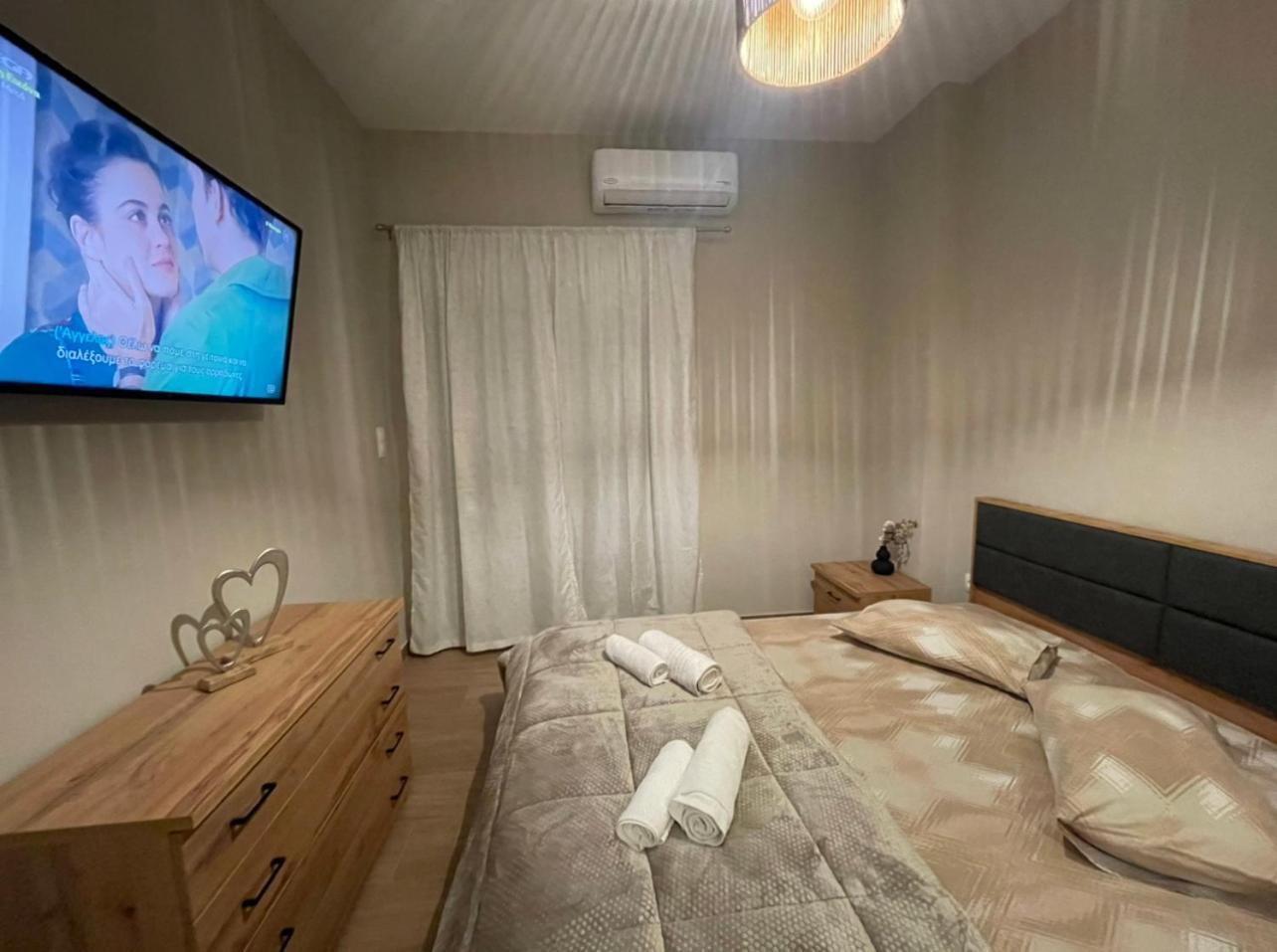 Agora Luxury 5 Apartment Loutráki